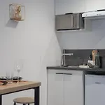 Citizenhouse - 4 - 15 A 36m2 - Jardin - Terrasse - Acces Autonome - Wifi - Netflix Apartmán *