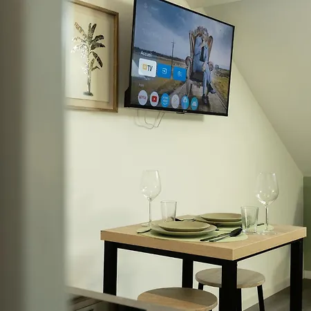 Citizenhouse - 4 - 15 A 36m2 - Jardin - Terrasse - Acces Autonome - Wifi - Netflix * Anzin