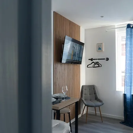 Apartment Citizenhouse - 4 - 15 A 36m2 - Jardin - Terrasse - Acces Autonome - Wifi - Netflix